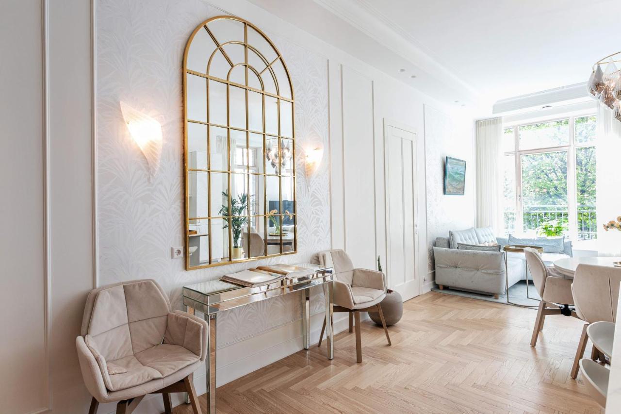 Jogailos Residence Peaceful Old Town Luxury 3 Bdr, 2 Bthr, Free Garage, Top-Speed Wifi Vilnius Exterior photo